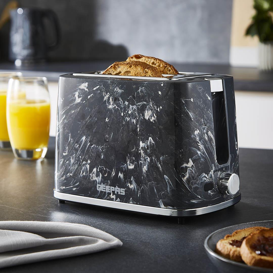 1.7L Illuminating Electric Kettle & 2 Slice Bread Toaster Set - Image 2