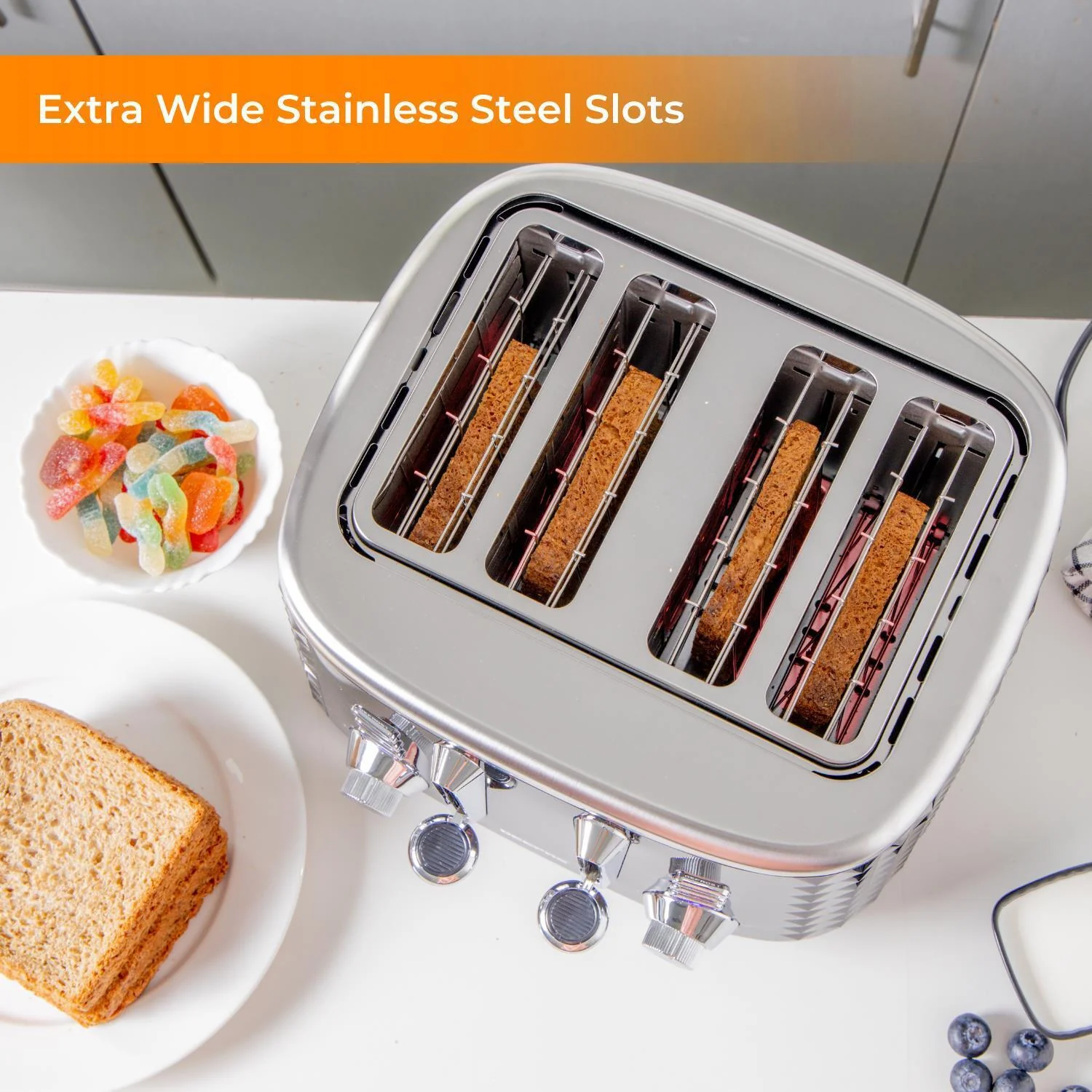 4 Slice Bread Toaster & 1.7L Illuminating Electric Glass Kettle Set - Image 4